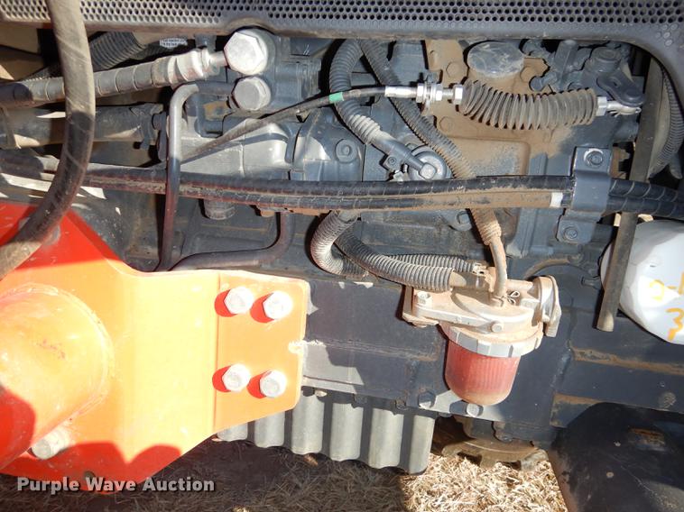 image for item J5604 Kubota L4400 MFWD tractor