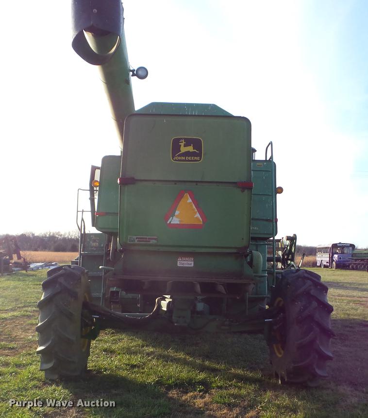 image for item J8550 John Deere 6620 Turbo RWA combine