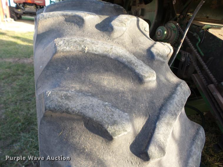 image for item J8550 John Deere 6620 Turbo RWA combine
