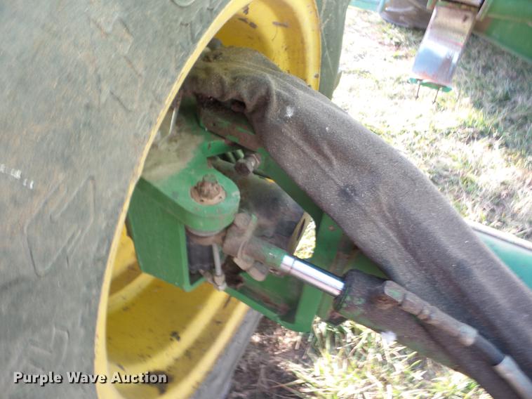 image for item J8550 John Deere 6620 Turbo RWA combine