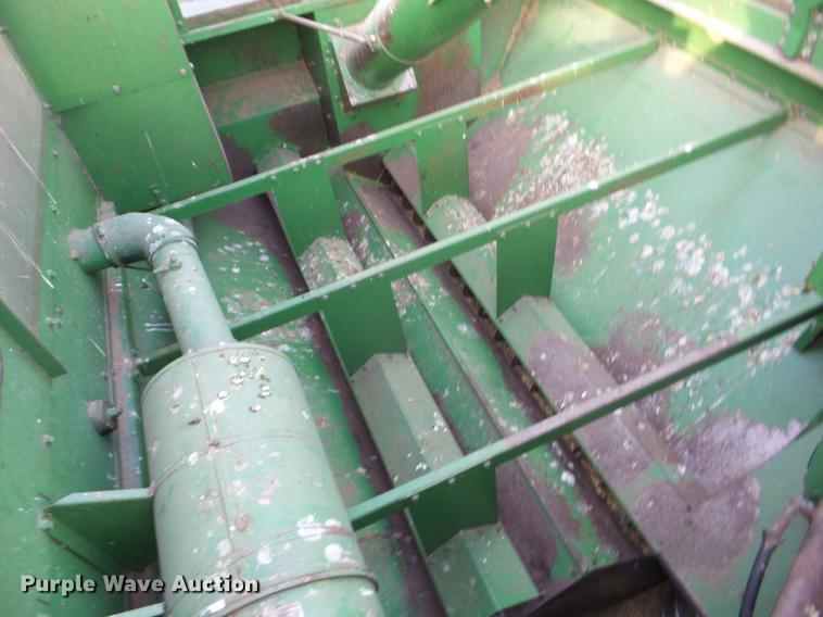 image for item J8550 John Deere 6620 Turbo RWA combine