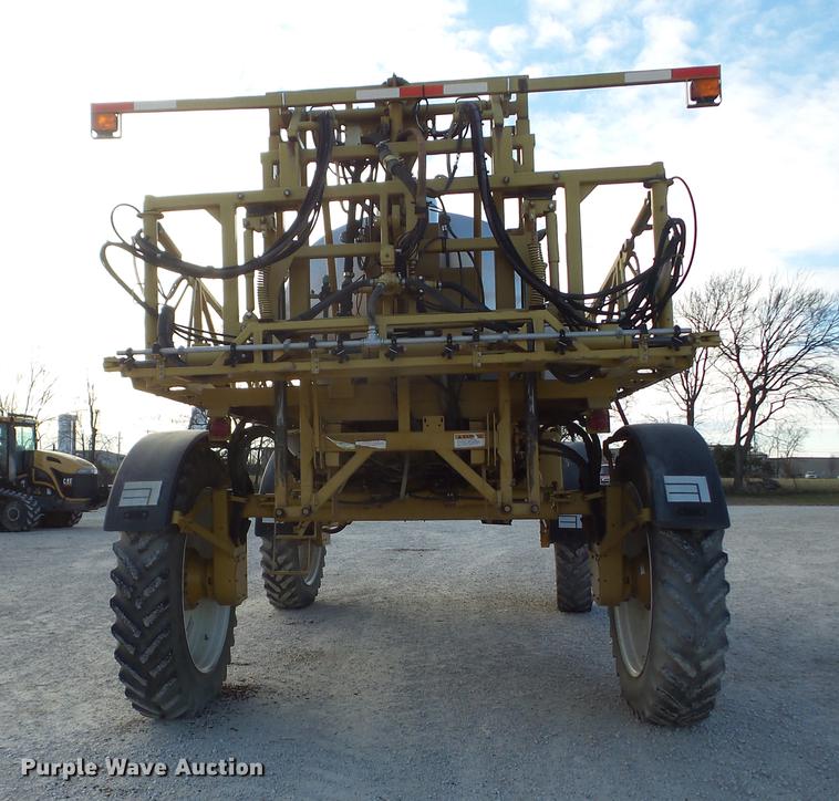 image for item J8551 2002 Ag-Chem RoGator 854 self-propelled sprayer