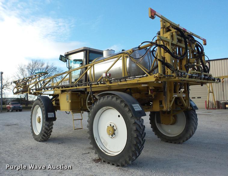 image for item J8551 2002 Ag-Chem RoGator 854 self-propelled sprayer