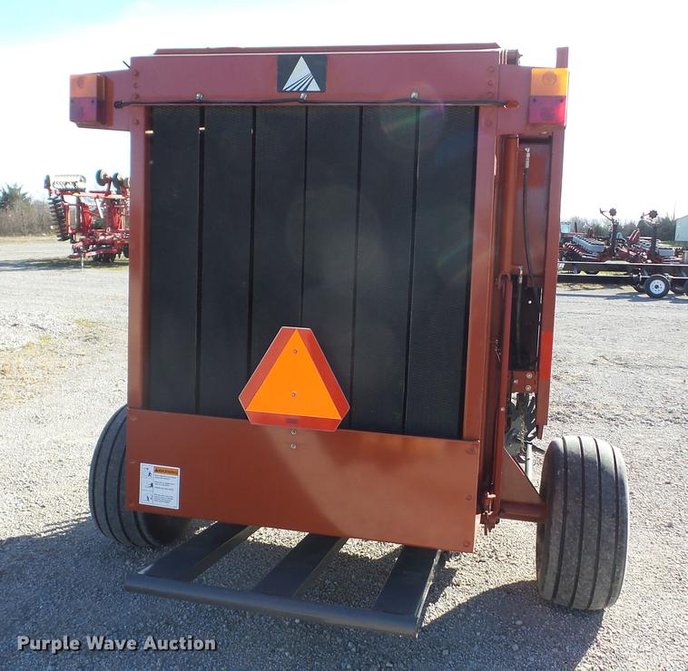 image for item J8552 2008 AGCO Hesston 5145 round baler