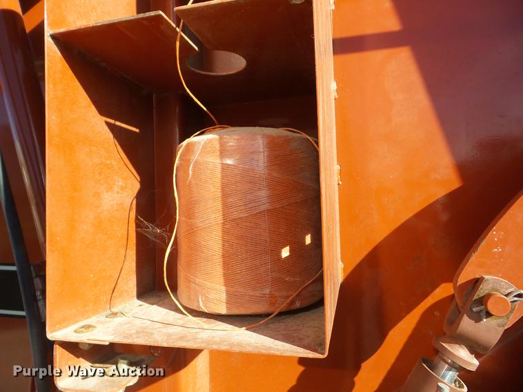 image for item J8552 2008 AGCO Hesston 5145 round baler