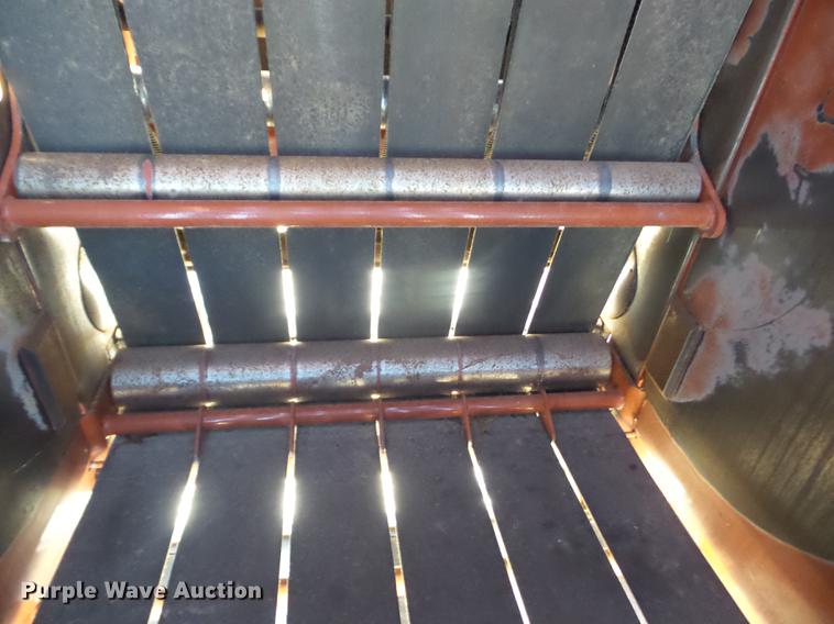 image for item J8552 2008 AGCO Hesston 5145 round baler