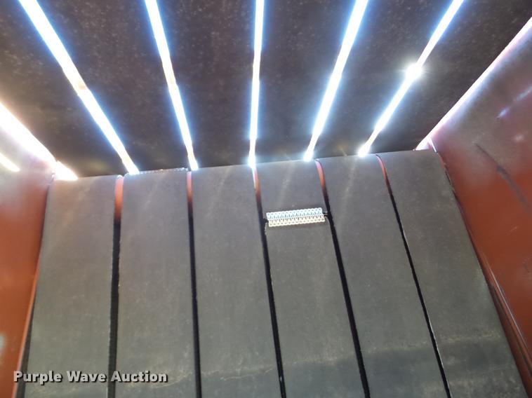 image for item J8552 2008 AGCO Hesston 5145 round baler