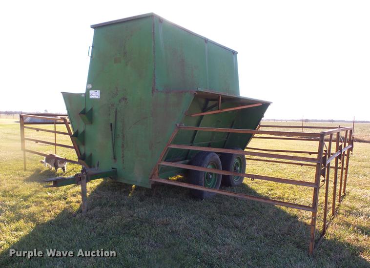 image for item K6298 Ranger's Pride livestock feeder