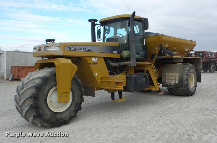 image for item K6299 2006 Ag-Chem TerraGator 6103 self-propelled applicator