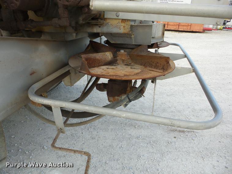 image for item K6299 2006 Ag-Chem TerraGator 6103 self-propelled applicator