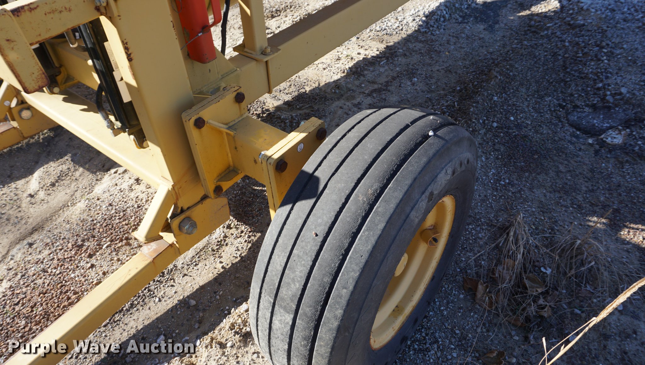 2004 Vermeer BP7000 bale processor in Leavenworth, KS | Item DA1497