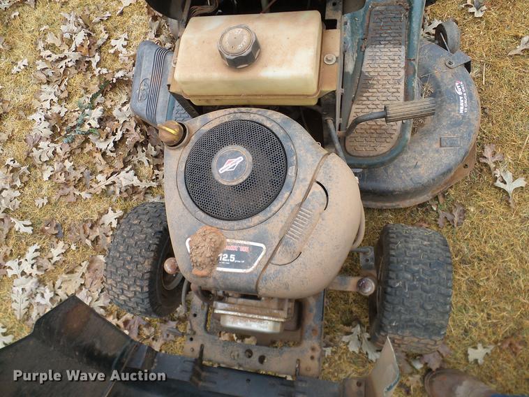 image for item AO9358 Craftsman LT1000 lawn mower