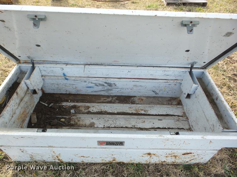 image for item AY9636 (3) toolboxes