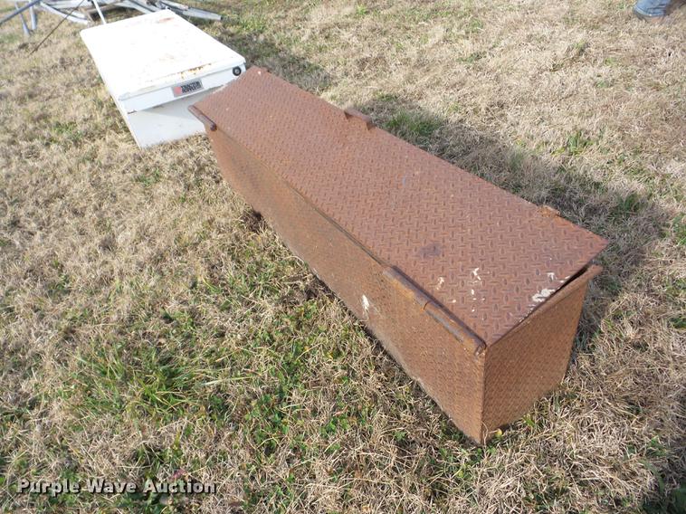 image for item AY9636 (3) toolboxes