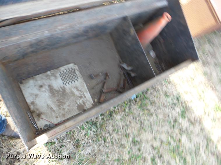 image for item AY9636 (3) toolboxes