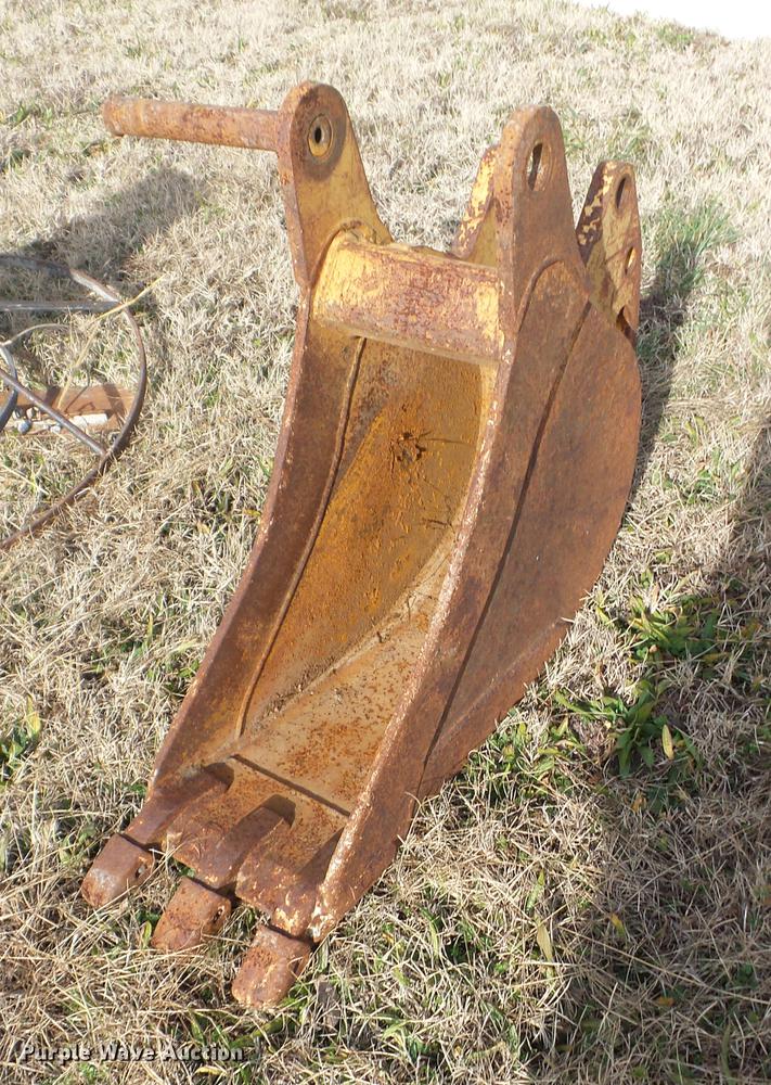 image for item AY9638 Backhoe attachments