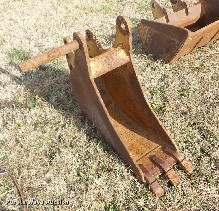 image for item AY9638 Backhoe attachments