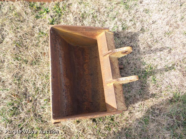 image for item AY9638 Backhoe attachments