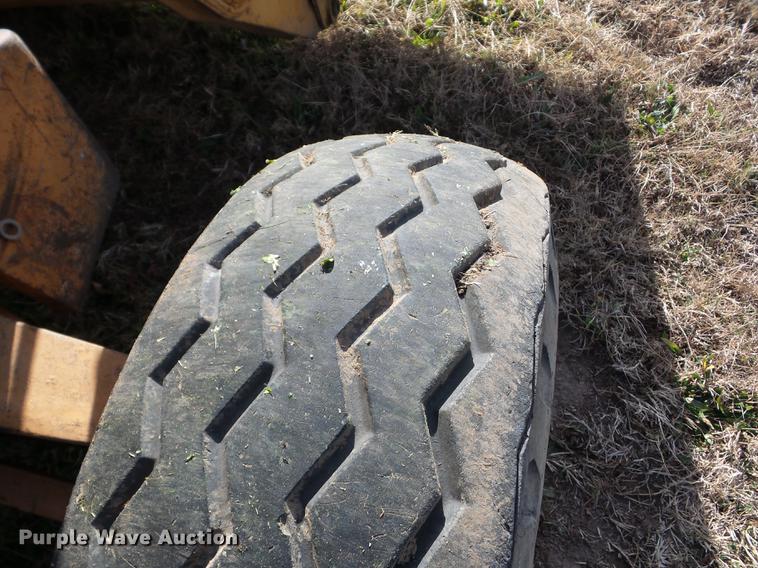 image for item AY9640 Case 580 Super L backhoe