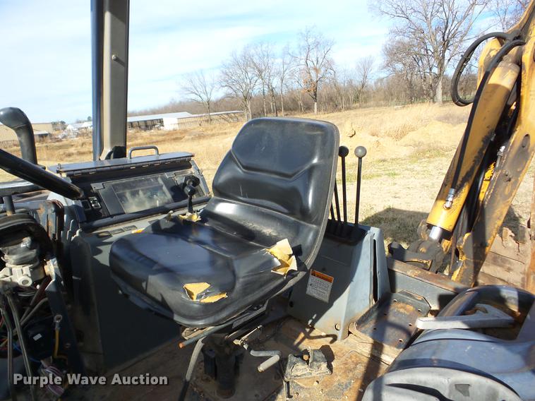 image for item AY9640 Case 580 Super L backhoe