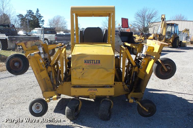 image for item AY9645 Hustler 4600 wide area lawn mower