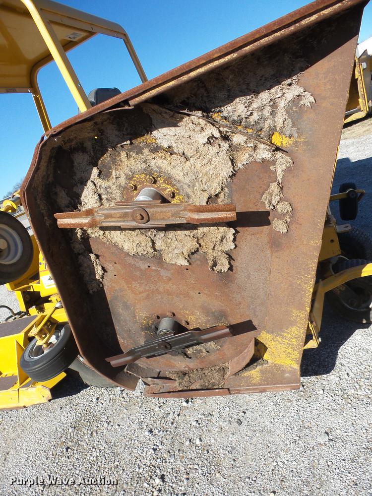 image for item AY9645 Hustler 4600 wide area lawn mower