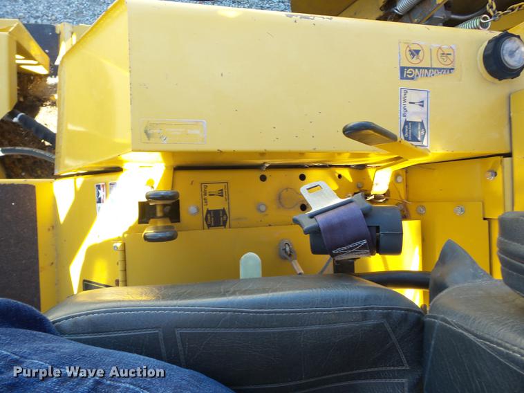 image for item AY9645 Hustler 4600 wide area lawn mower