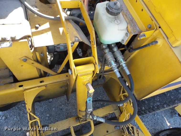 image for item AY9645 Hustler 4600 wide area lawn mower