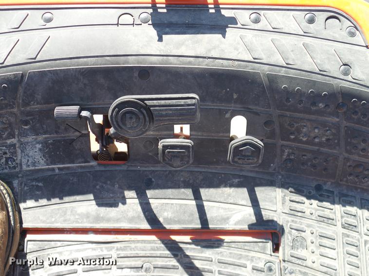 image for item AZ9251 Kubota ZD1211 lawn mower