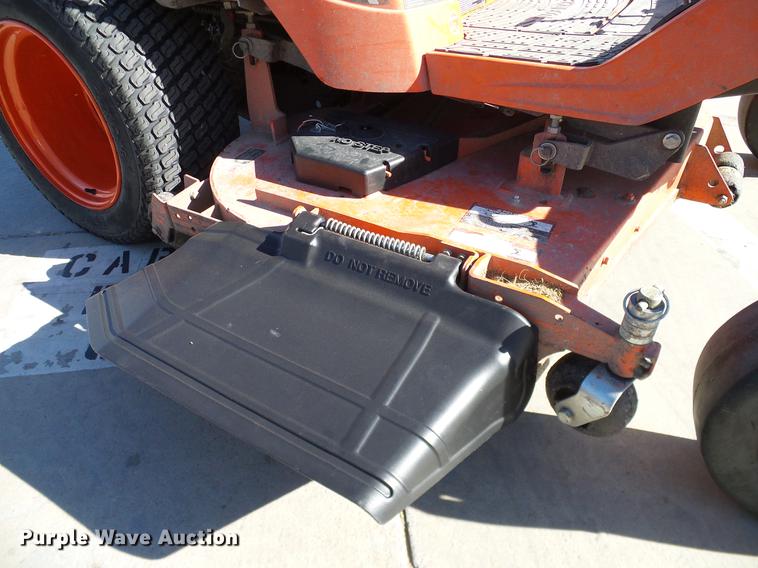 image for item AZ9251 Kubota ZD1211 lawn mower