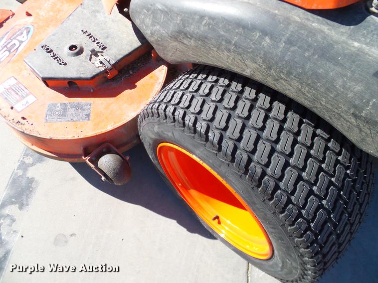 image for item AZ9251 Kubota ZD1211 lawn mower