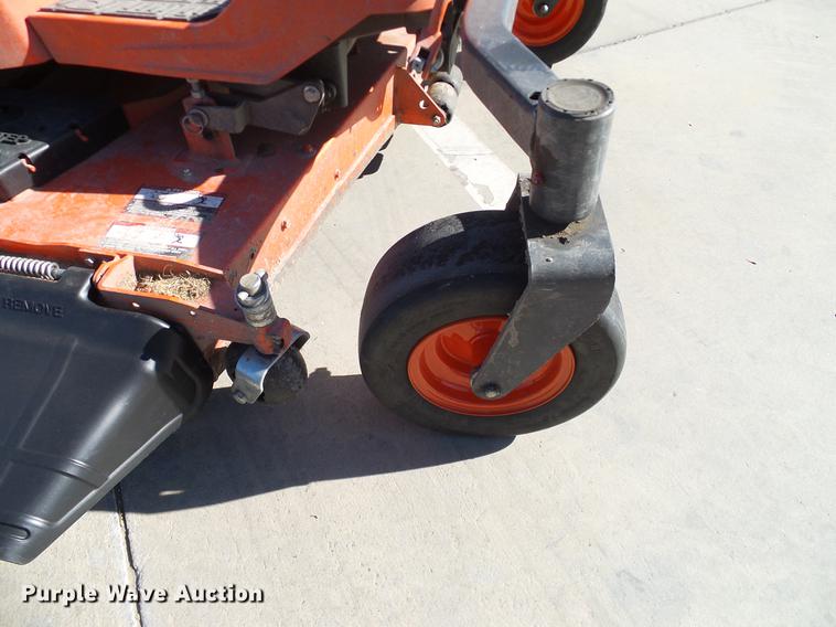 image for item AZ9251 Kubota ZD1211 lawn mower