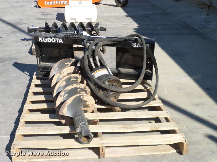 Kubota SA35 auger in Grapevine, TX Item AZ9289 sold Purple Wave