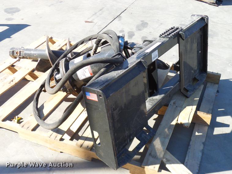 image for item AZ9289 Kubota SA35 auger