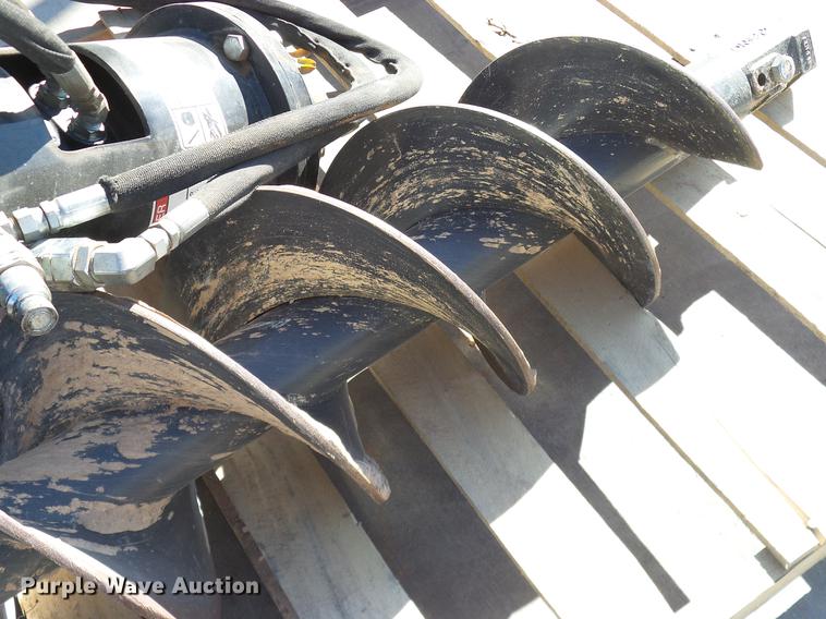 image for item AZ9289 Kubota SA35 auger