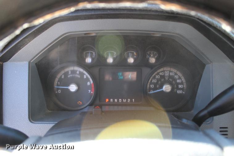 image for item BE9378 2013 Ford F350 Super Duty XL Crew Cab flatbed pickup truck