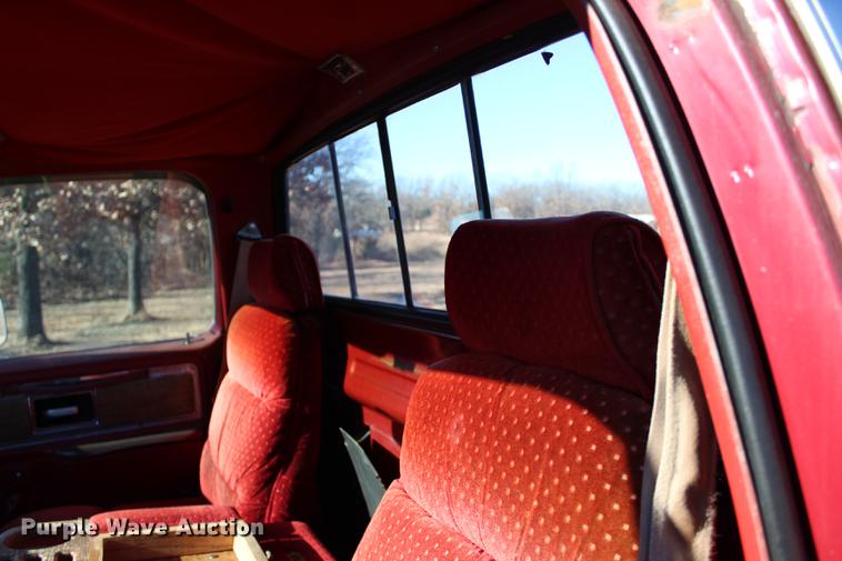 image for item BE9384 1977 Chevrolet Silverado 10 pickup truck