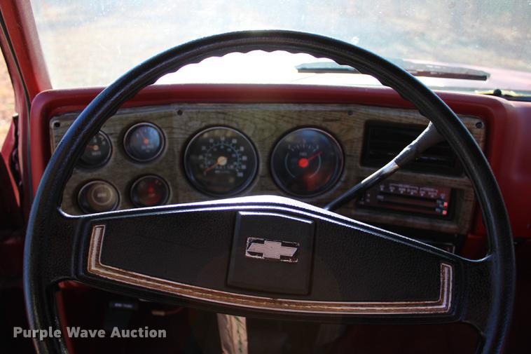 image for item BE9384 1977 Chevrolet Silverado 10 pickup truck