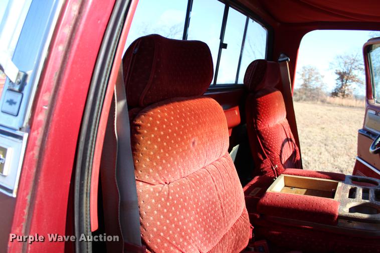 image for item BE9384 1977 Chevrolet Silverado 10 pickup truck