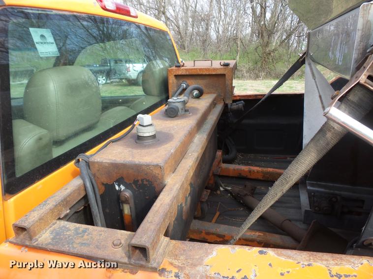 image for item BH9284 2005 Chevrolet Silverado 2500HD pickup truck