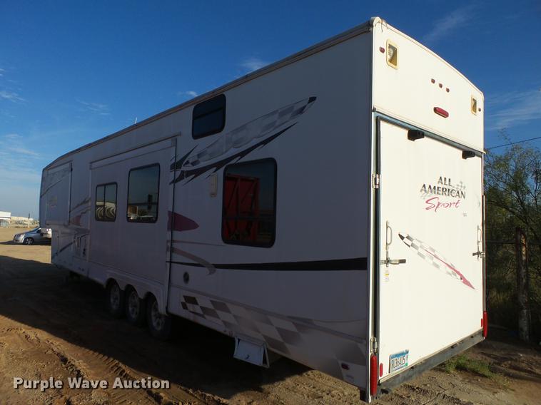 image for item BJ9931 2006 Forest River RV toy hauler trailer