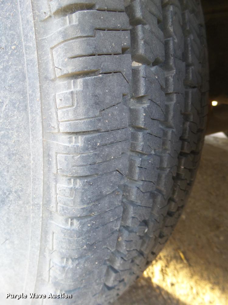 image for item BJ9931 2006 Forest River RV toy hauler trailer