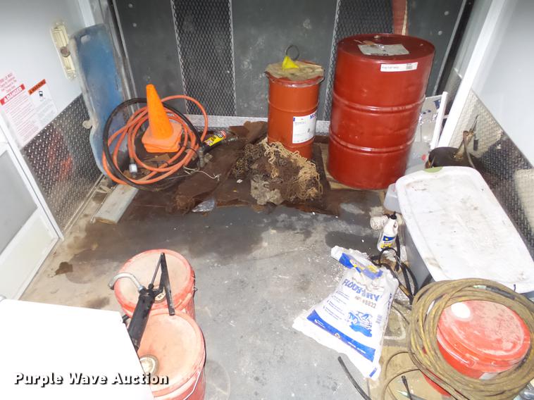 image for item BJ9931 2006 Forest River RV toy hauler trailer