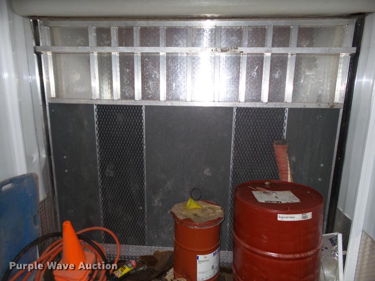 image for item BJ9931 2006 Forest River RV toy hauler trailer