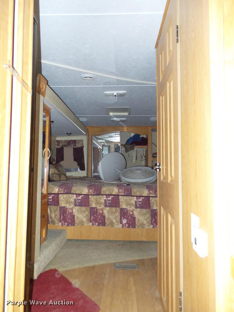 image for item BJ9931 2006 Forest River RV toy hauler trailer