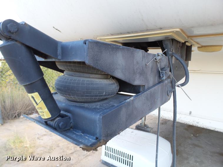 image for item BJ9931 2006 Forest River RV toy hauler trailer