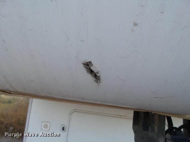 image for item BJ9931 2006 Forest River RV toy hauler trailer