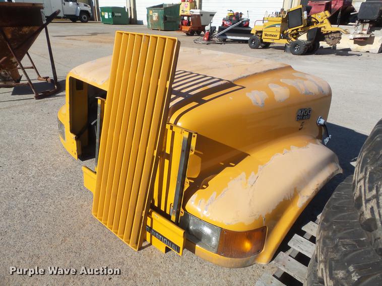 image for item CC9702 International hood