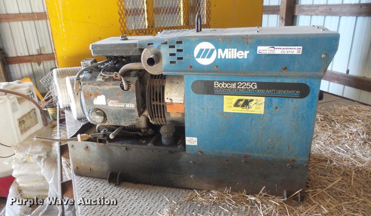 image for item CC9712 Miller Bobcat 225G AC/DC welder/generator