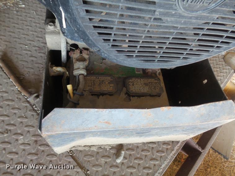 image for item CC9712 Miller Bobcat 225G AC/DC welder/generator